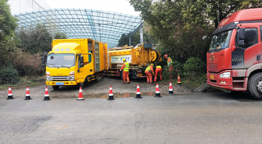 乌当成区雨污水管网“四位一体”检测疏通项目